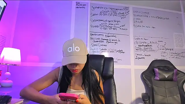 briambrows online show from 01-25-25, 02:47