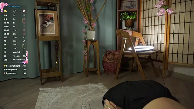 DawnAtwood online show from 02-11-25, 05:18