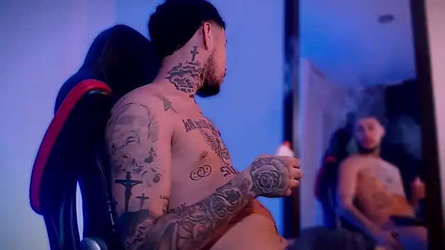 Snapshot of Junihn0 chatting on 09-13-25, 09:14 Junihn0 online show from 09-13-25, 09:14