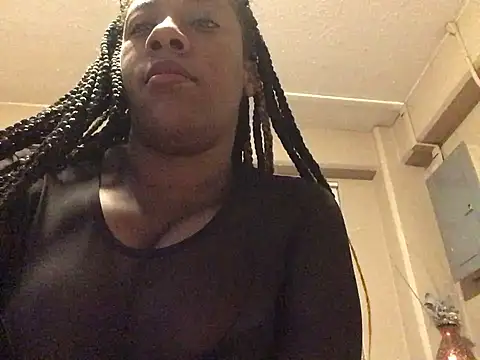 Eboni03 online show from 12-16-24, 04:45
