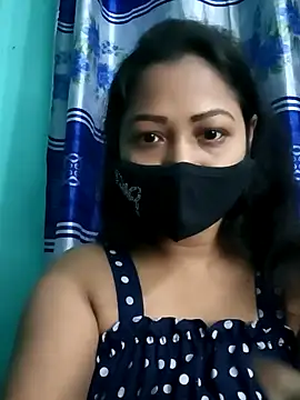 Snapshot of Bithi-Ray chatting on 12-11-24, 06:31 Bithi-Ray online show from 12-11-24, 06:31