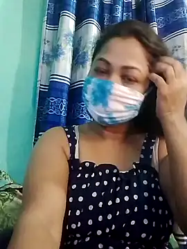 Snapshot of Bithi-Ray chatting on 12-30-24, 01:47 Bithi-Ray online show from 12-30-24, 01:47