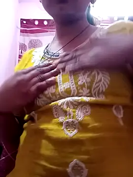 Snapshot of Cute-Anamika50 chatting on 01-11-25, 05:52 Cute-Anamika50 online show from 01-11-25, 05:52