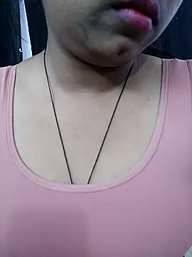 Snapshot of Cute-Anamika50 chatting on 03-03-25, 04:03 Cute-Anamika50 online show from 03-03-25, 04:03