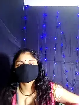 Snapshot of Cute-Aadhvita chatting on 03-10-25, 09:29 Cute-Aadhvita online show from 03-10-25, 09:29