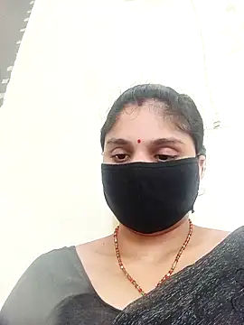 Snapshot of Cute-Aadhvita chatting on 10-08-25, 09:18 Cute-Aadhvita online show from 10-08-25, 09:18