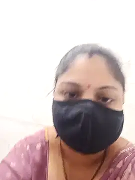 Snapshot of Cute-Aadhvita chatting on 04-24-26, 01:52 Cute-Aadhvita online show from 04-24-26, 01:52