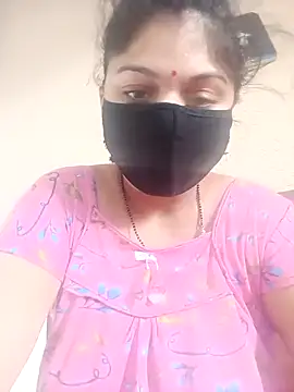 Snapshot of Cute-Aadhvita chatting on 04-29-26, 01:53 Cute-Aadhvita online show from 04-29-26, 01:53