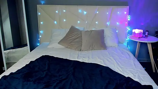 Lexy-Woorhez online show from 02-15-25, 01:38