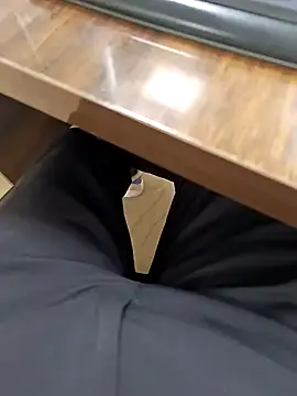 Snapshot of Kakabiraji chatting on 12-18-24, 06:10 Kakabiraji online show from 12-18-24, 06:10