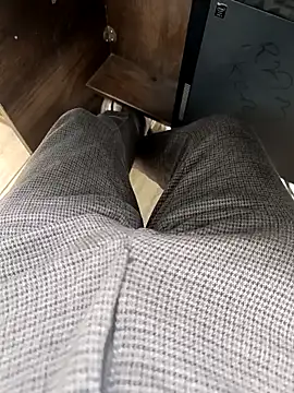 Snapshot of Kakabiraji chatting on 02-01-25, 06:32 Kakabiraji online show from 02-01-25, 06:32