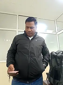 Snapshot of Kakabiraji chatting on 02-25-25, 02:00 Kakabiraji online show from 02-25-25, 02:00