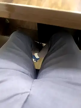 Snapshot of Kakabiraji chatting on 09-17-25, 09:44 Kakabiraji online show from 09-17-25, 09:44