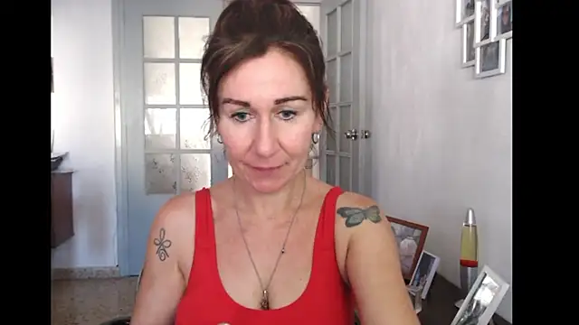 TamaraSweetxo online show from 05-27-26, 04:15