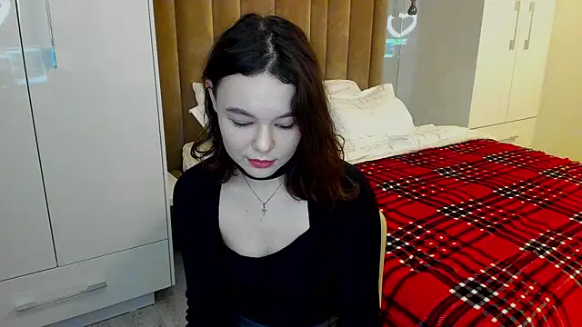 LovelyJane online show from 12-17-24, 02:44