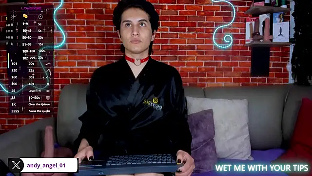 Snapshot of andy_angell1 chatting on 09-29-25, 01:16 andy angell1 online show from 09-29-25, 01:16