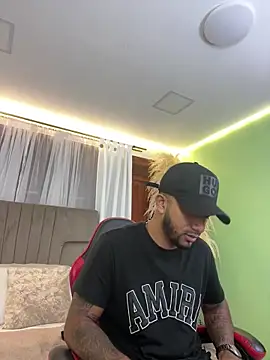 Robin Rief online show from 12-20-25, 11:28