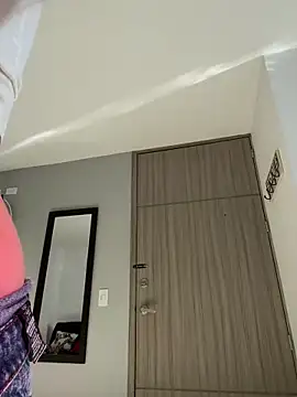 NicoleCut online show from 03-22-25, 12:04