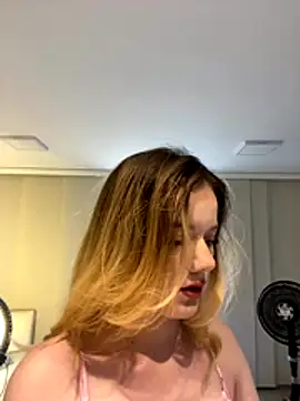 NicoleCut online show from 11-20-25, 09:58