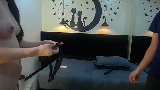 Snapshot of JeremmyAndStacy chatting on 02-04-25, 12:33 JeremmyAndStacy online show from 02-04-25, 12:33