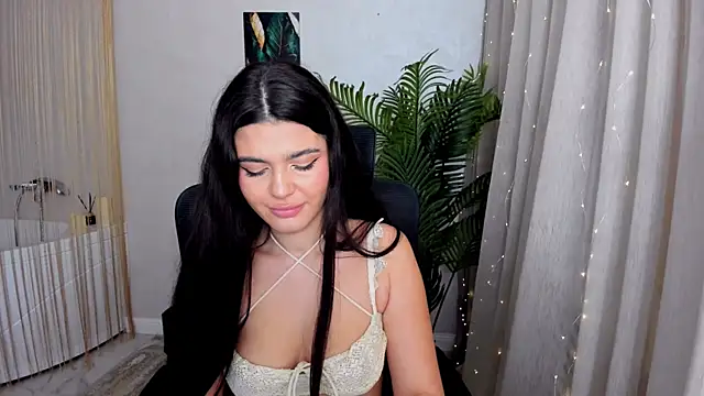 AlluringAriel online show from 03-13-25, 06:56