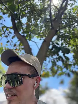 Snapshot of adam-rivera chatting on 03-13-26, 04:35 adam-rivera online show from 03-13-26, 04:35