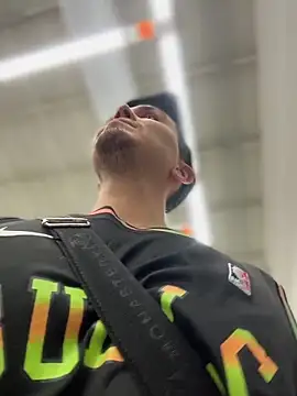 Snapshot of adam-rivera chatting on 04-06-26, 10:00 adam-rivera online show from 04-06-26, 10:00