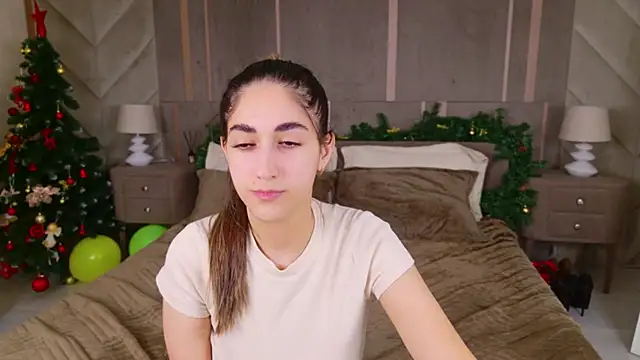 Teresa Stane online show from 01-11-25, 01:43