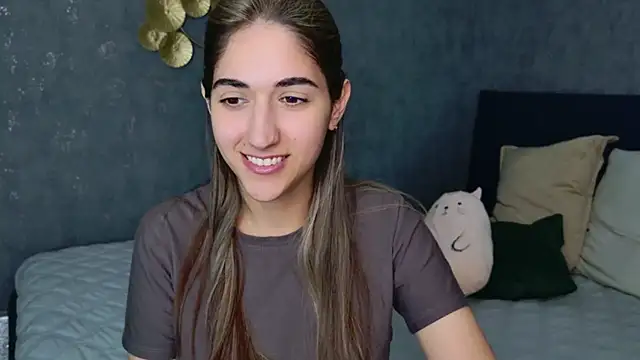 Teresa Stane online show from 02-18-25, 09:32