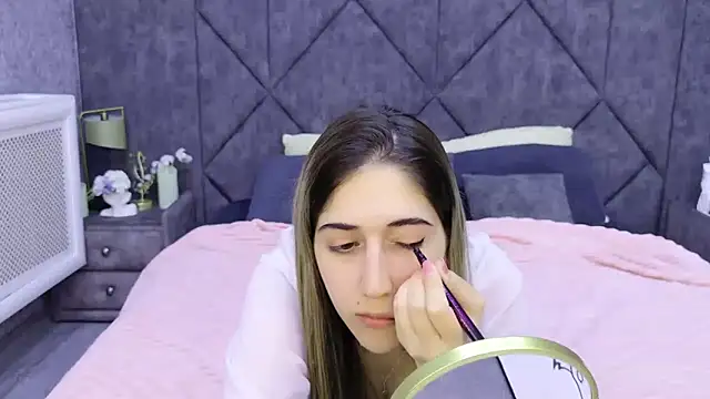 Teresa Stane online show from 11-06-25, 05:19