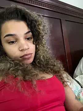 1prettygem online show from 12-18-24, 05:42