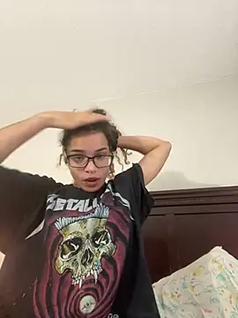 1prettygem online show from 12-28-24, 07:11