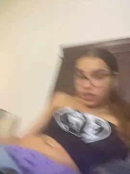 1prettygem online show from 02-05-25, 01:58