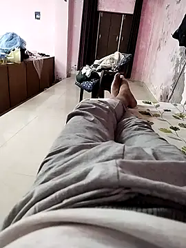 KUKU69XX online show from 03-03-25, 05:39