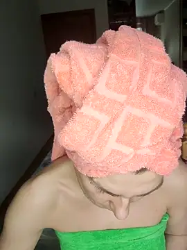 Snapshot of Magic__smile chatting on 02-08-25, 12:39 Magic smile online show from 02-08-25, 12:39