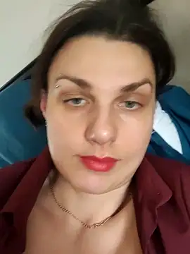 Snapshot of Magic__smile chatting on 03-13-25, 09:43 Magic smile online show from 03-13-25, 09:43