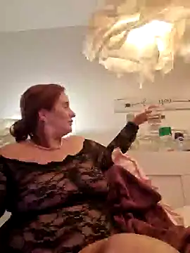 Snapshot of Engel_mia chatting on 02-02-25, 01:12 Engel mia online show from 02-02-25, 01:12