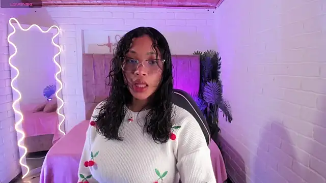 penelope tay1 online show from 10-05-25, 03:38