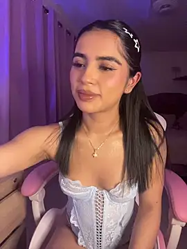 Emily-14 online show from 07-19-26, 05:11
