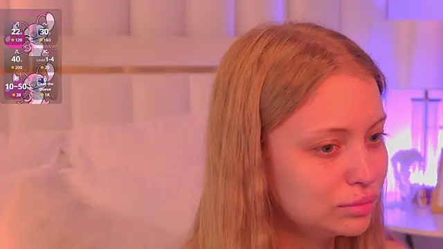 Snapshot of DorisHell chatting on 11-06-25, 02:45 DorisHell online show from 11-06-25, 02:45