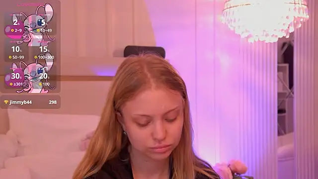 Snapshot of DorisHell chatting on 11-16-25, 03:23 DorisHell online show from 11-16-25, 03:23