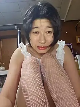 Snapshot of morikawa_sayaka chatting on 01-17-25, 11:51 morikawa sayaka online show from 01-17-25, 11:51