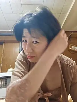 Snapshot of morikawa_sayaka chatting on 02-14-25, 11:42 morikawa sayaka online show from 02-14-25, 11:42