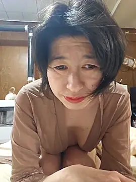 Snapshot of morikawa_sayaka chatting on 02-16-25, 11:37 morikawa sayaka online show from 02-16-25, 11:37