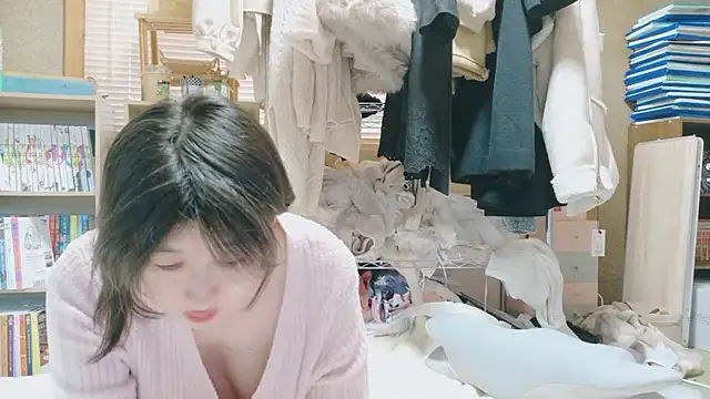 Snapshot of morikawa_sayaka chatting on 11-28-25, 11:40 morikawa sayaka online show from 11-28-25, 11:40