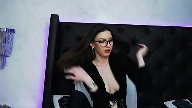 SkylerSpark online show from 01-14-25, 12:33