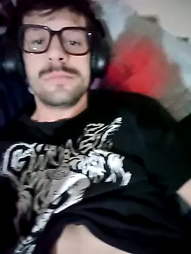 Snapshot of jolesin chatting on 12-18-24, 03:15 jolesin online show from 12-18-24, 03:15