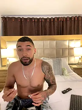 Sweet and caramel online show from 11-30-25, 11:09