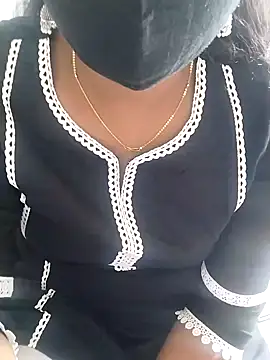 Snapshot of Telugu_magic_07 chatting on 01-11-25, 06:56 Telugu magic 07 online show from 01-11-25, 06:56