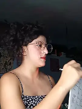 Snapshot of LoveElectra chatting on 07-08-26, 12:04 LoveElectra online show from 07-08-26, 12:04